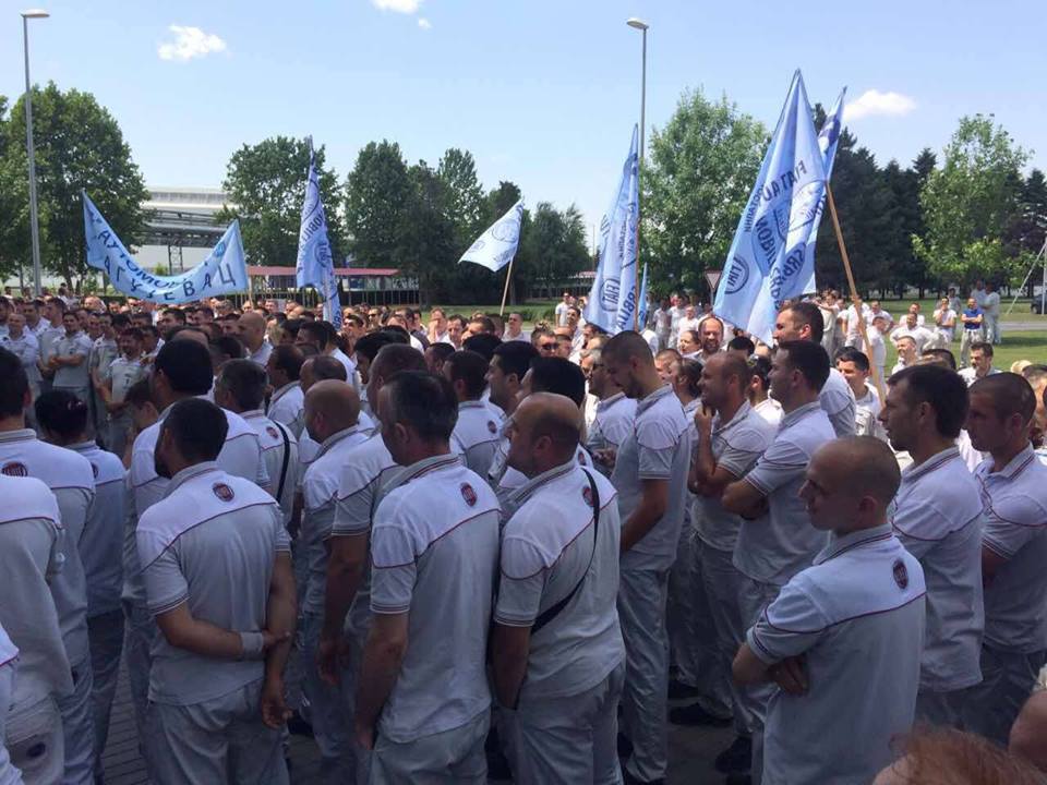 Prosegue a oltranza lo sciopero in FCA in Serbia