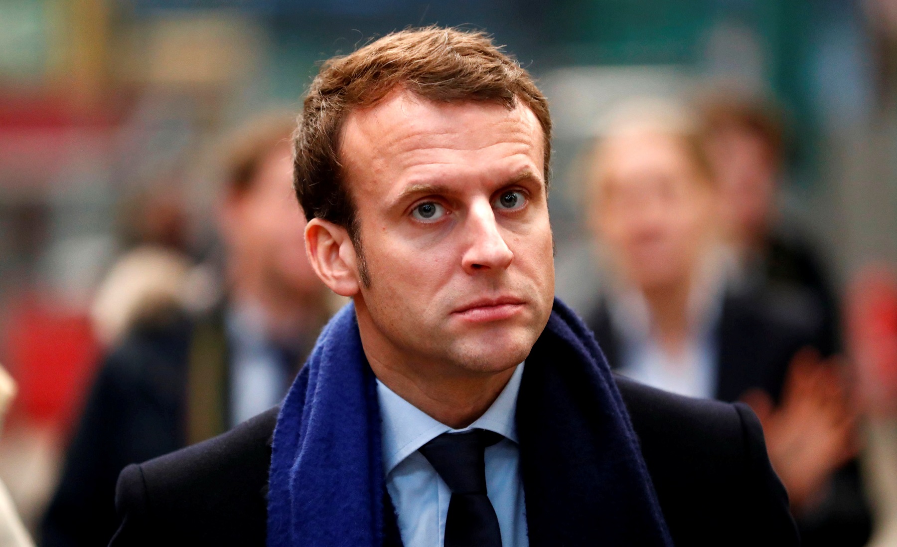 Macron vuole riscrivere il codice del lavoro francese per togliere diritti ai lavoratori