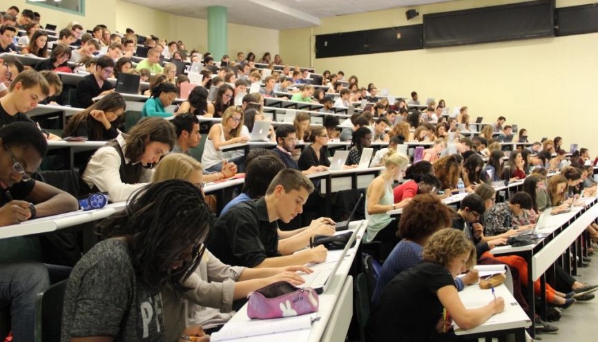Nuova riforma scolastica in Francia: come sta cambiando il sistema universitario