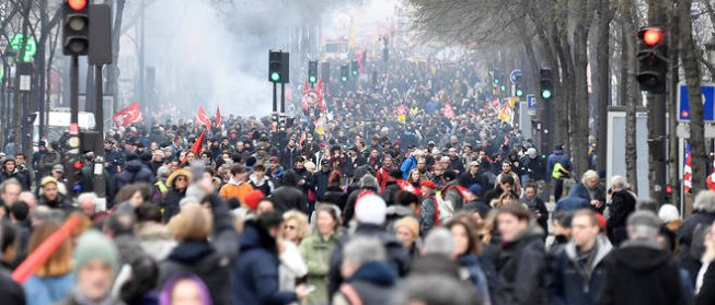 Francia: 22 marzo di proteste: Non è che l'inizio!