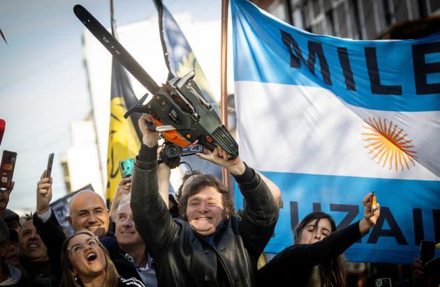 Il famigerato Javier Milei: pericolosità e limiti dell'estrema destra in Argentina