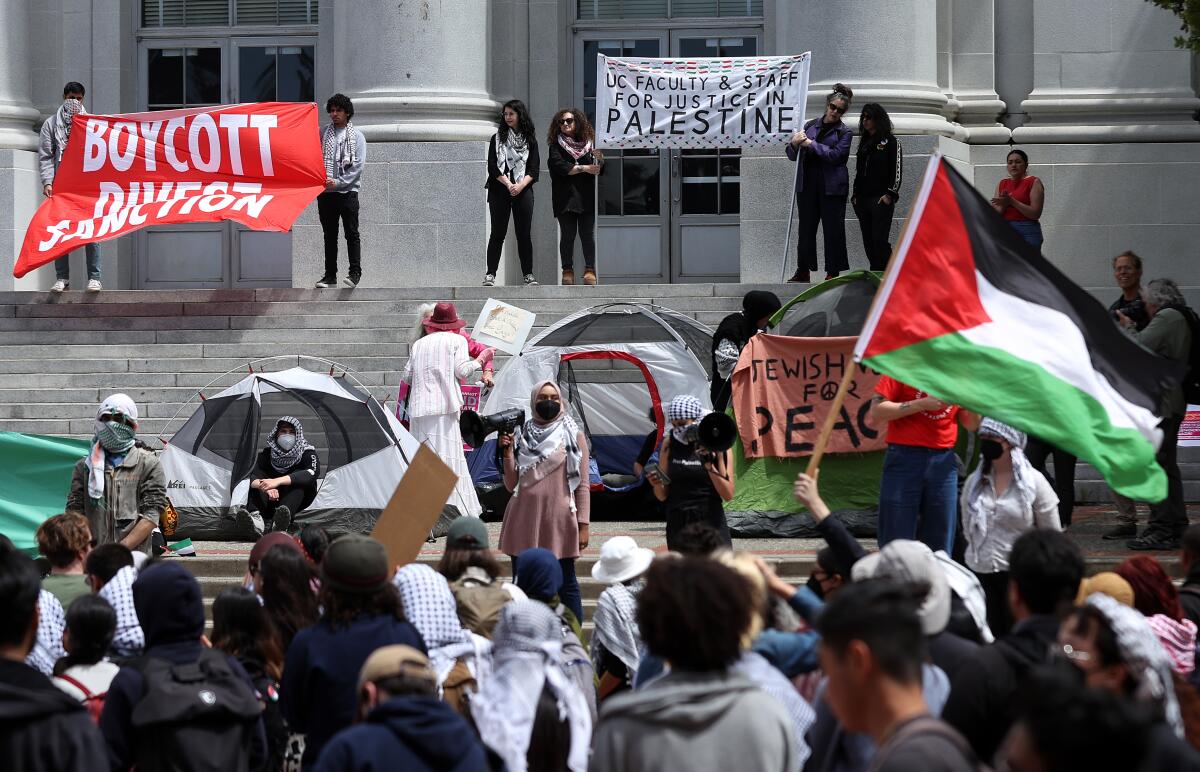 15 maggio: dalle tende nelle università contro il genocidio a Gaza, allarghiamo il movimento con l’unità studenti-lavoratori 